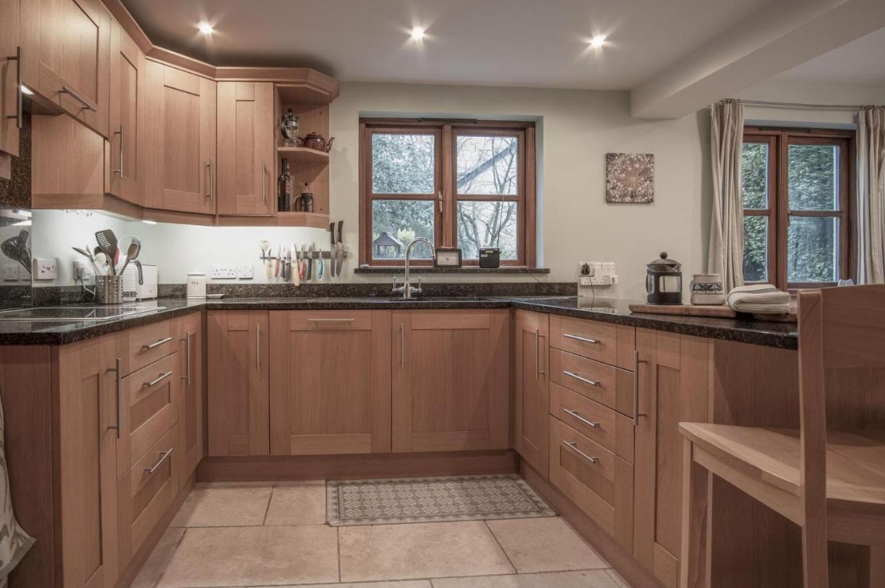 Llais Afon - 3 Bedroom Holiday Home - Fishguard Exterior photo