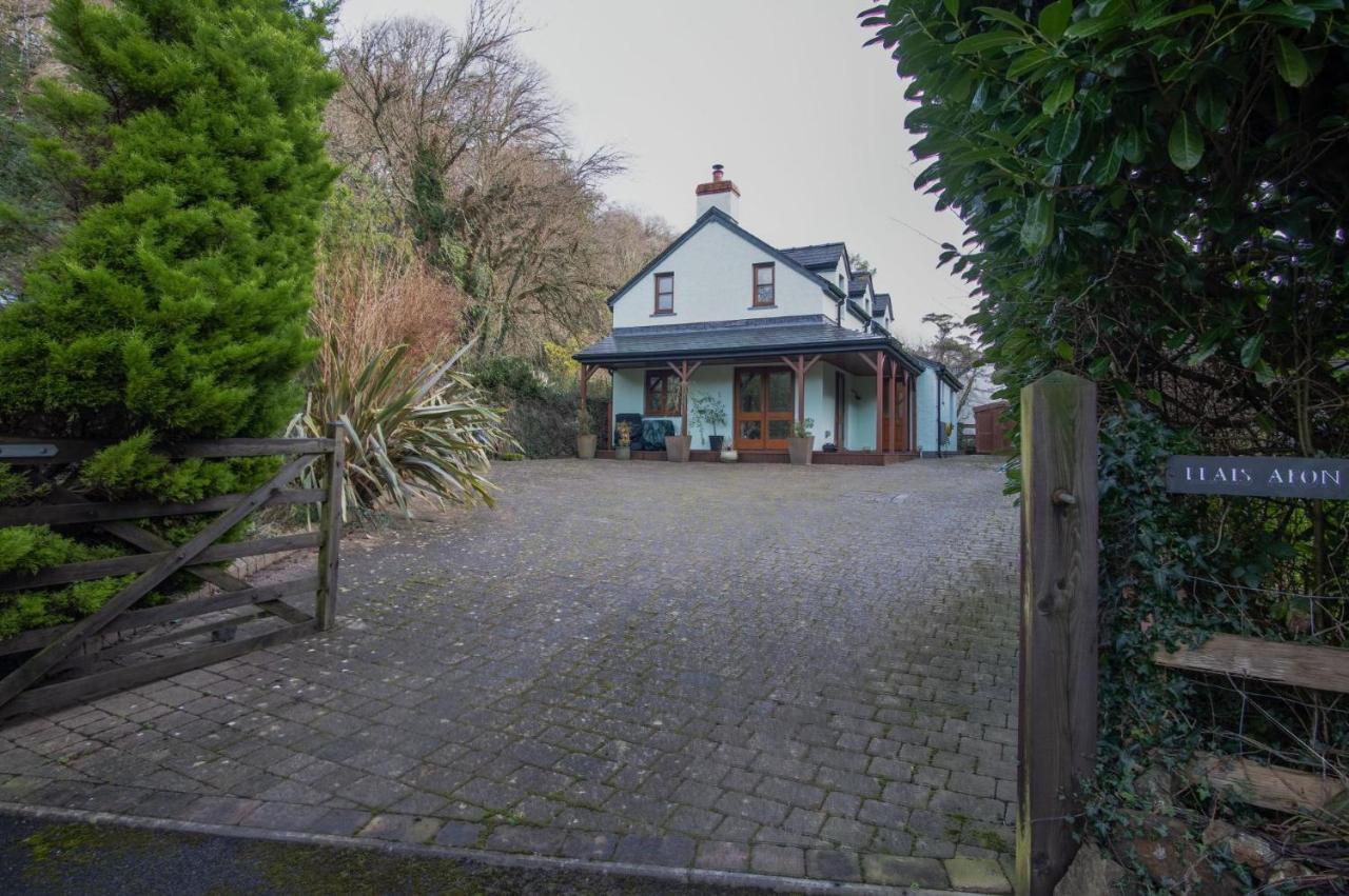 Llais Afon - 3 Bedroom Holiday Home - Fishguard Exterior photo