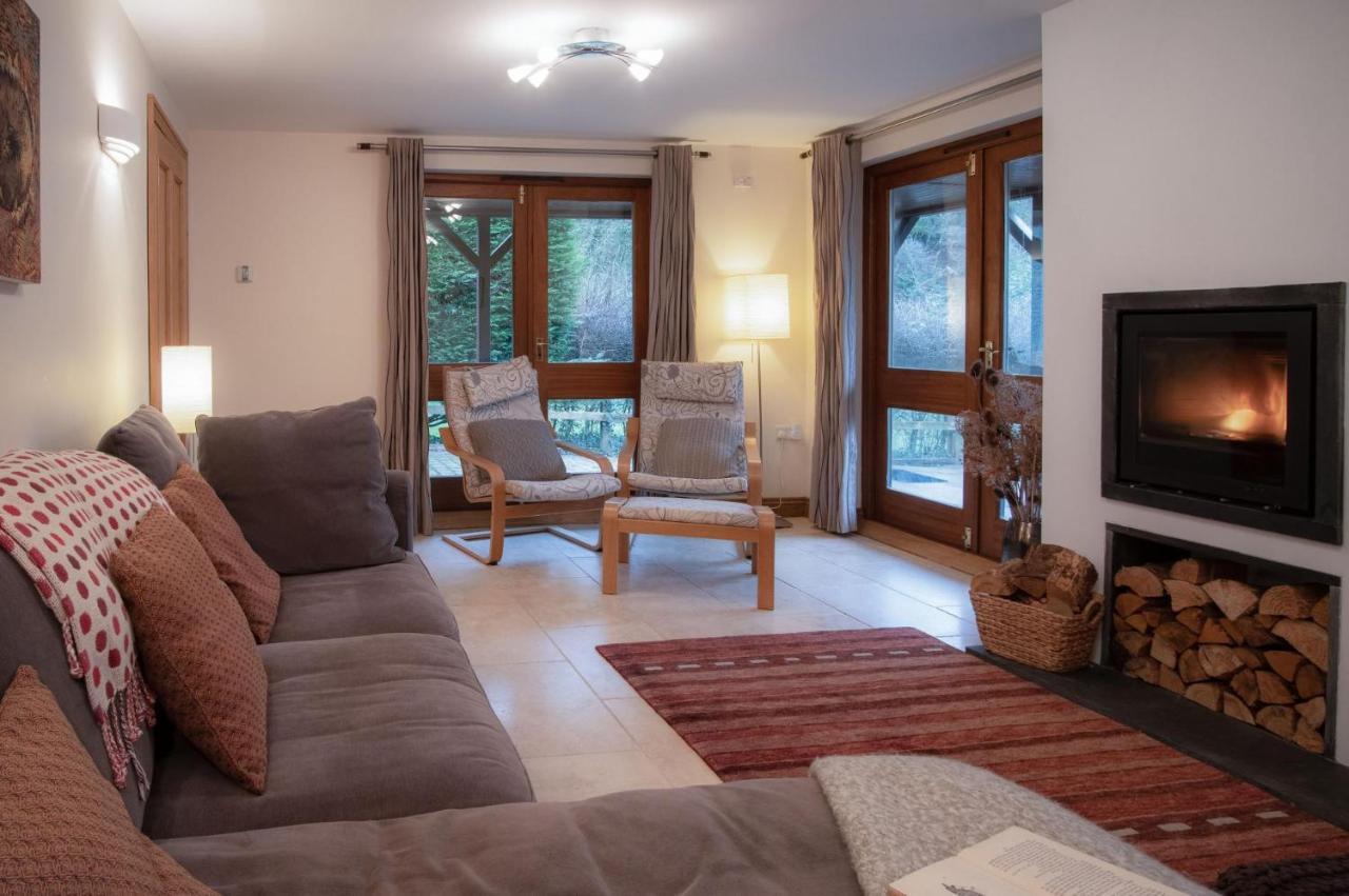 Llais Afon - 3 Bedroom Holiday Home - Fishguard Exterior photo